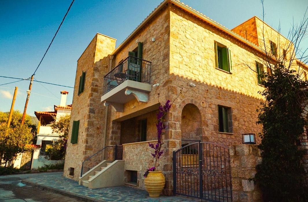 Olvio Suites Kardhamili Exterior foto