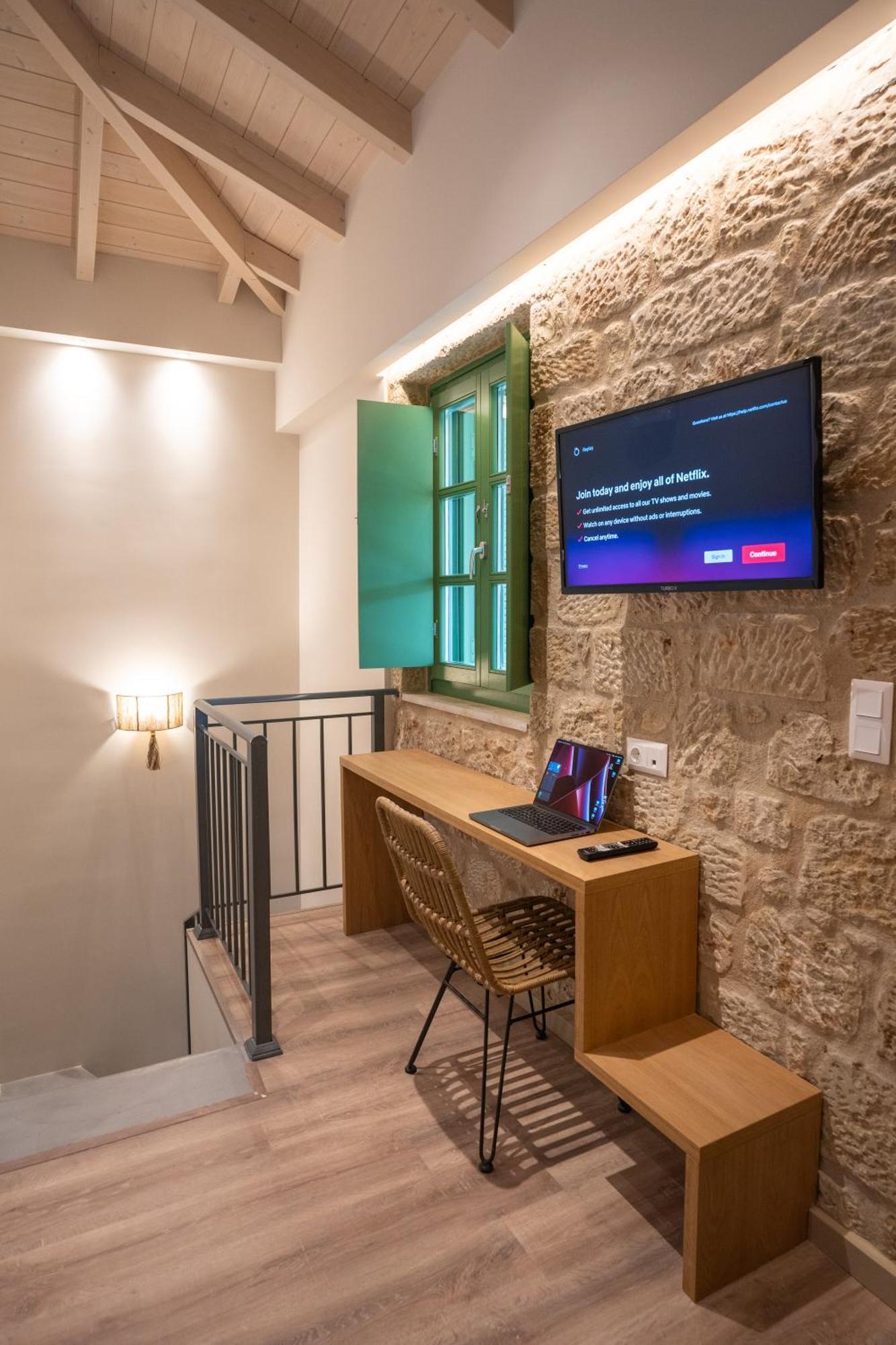 Olvio Suites Kardhamili Exterior foto